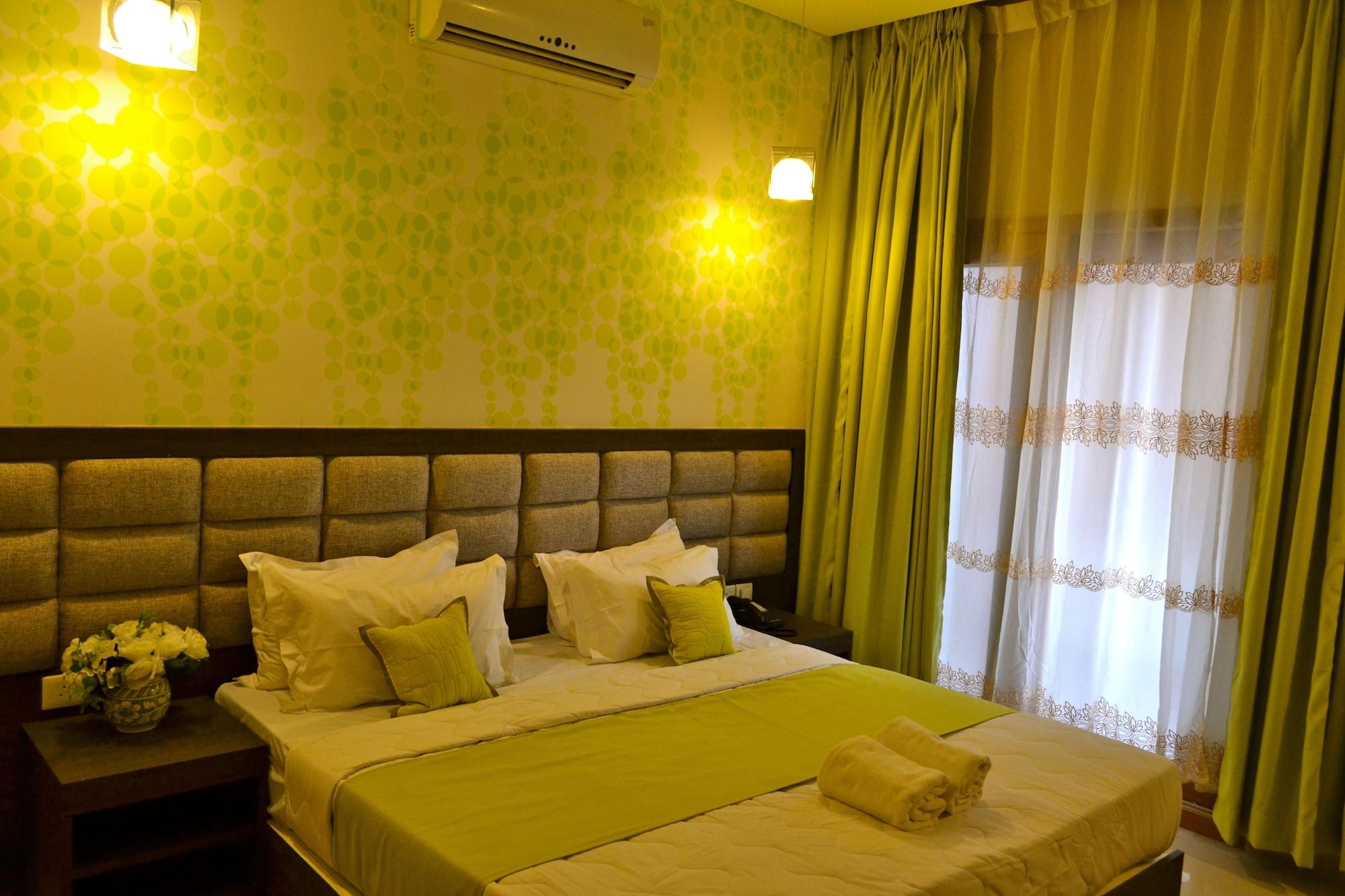Buddha Hotel 3*